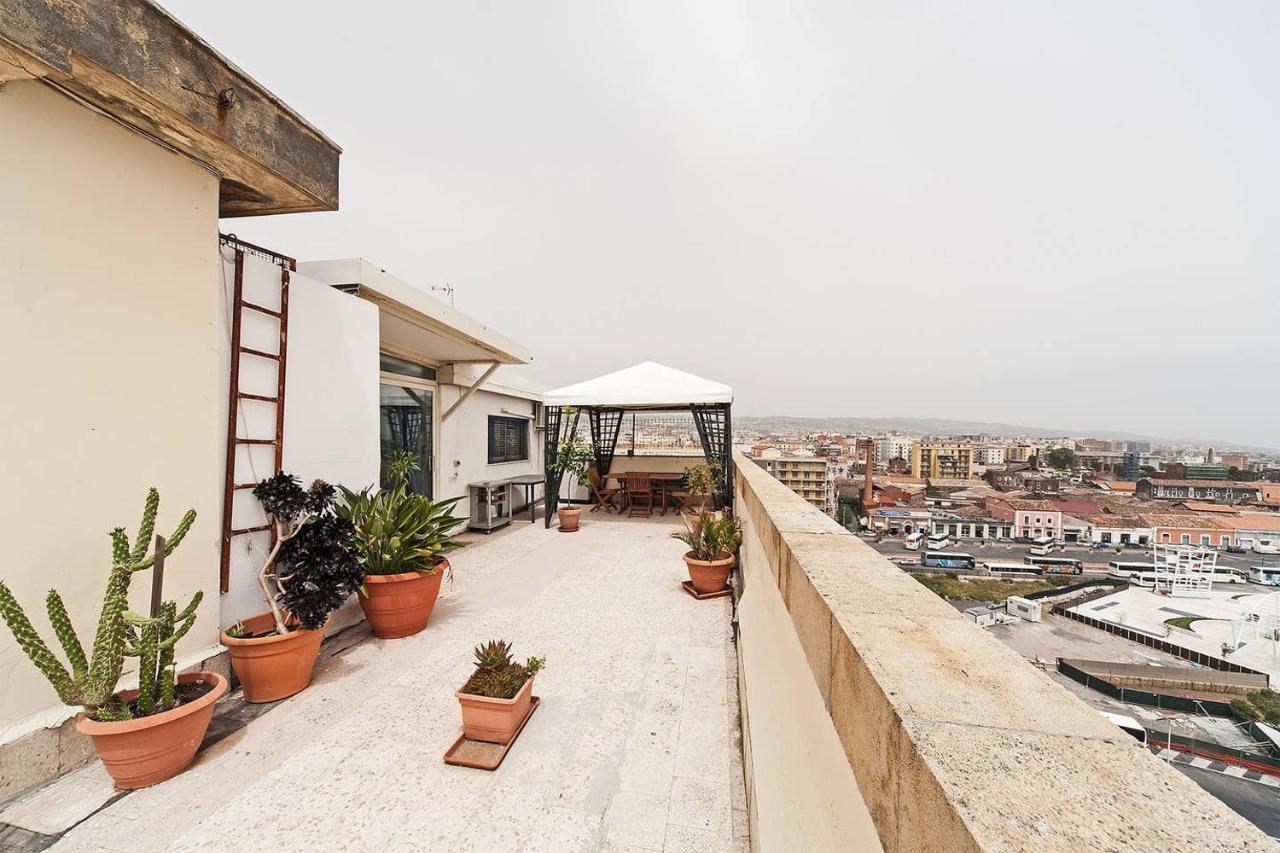 Attico Scogliera D'Armisi Apartment คาตาเนีย ภายนอก รูปภาพ